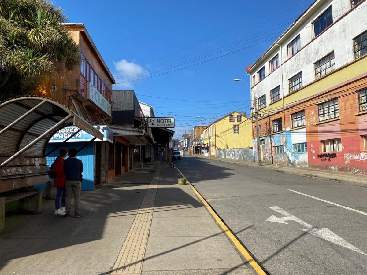 Ancud Petit Hostel Exterior foto